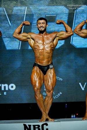 CLASSIC PHYSIQUE +178